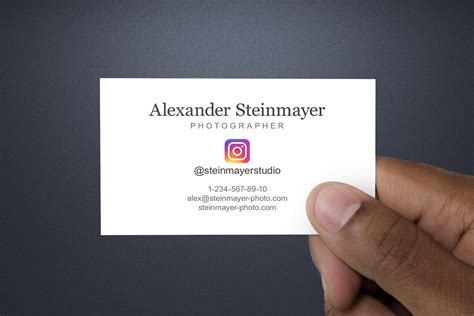 An @handle is a professional looking way to share your social media link. Instagram Business Card Template PSD | Business card ...