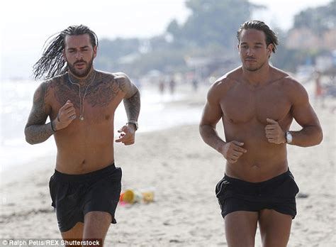 Pete Wicks Shows Off His Rippling Muscles As He Goes Shirtless For