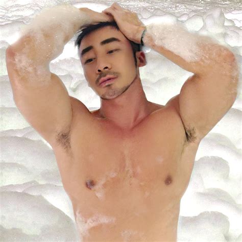 Hot Asian Men And His Best Gay Friendly Hotels Recommendation In Seoul