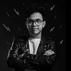 Feria buró colombia, así fue la experiencia vlog,juliette martinez, vlog bogota, experiencia buro 2018, festival buro, marcas.hola 💁🏻gracias por haber vist. Bianel Quiroga on Behance