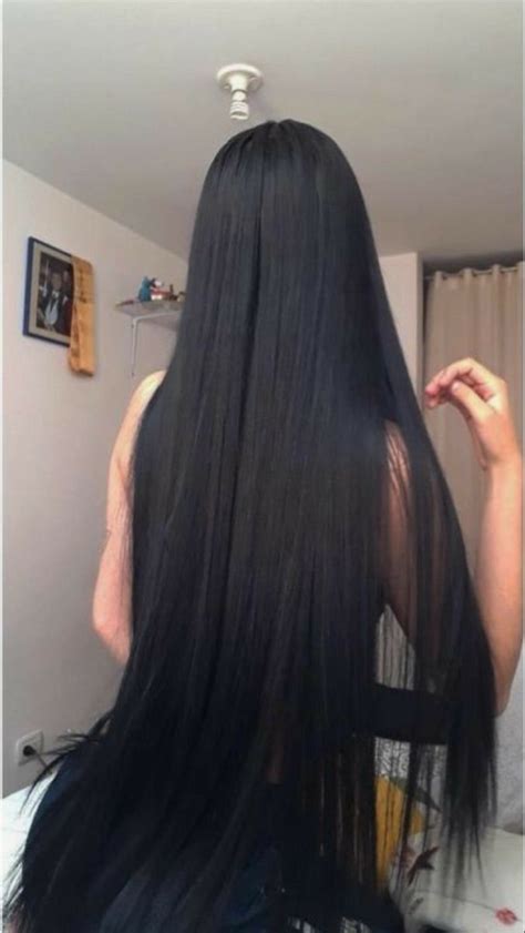 Pin By Ngg 🧸🎀🤍 On •cabello• Long Shiny Hair Really Long Hair Black