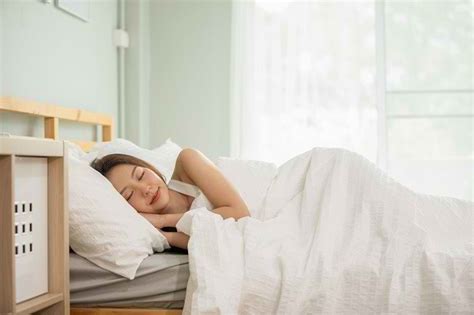 Ketahui 3 Posisi Tidur Yang Baik Untuk Kesehatan Alodokter