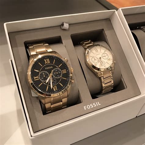 38 results for fossil couple watches. s a p p h i r e m i n i s t o r e: Fossil Couple Watch Set