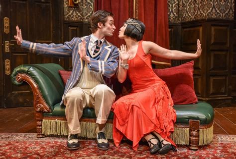 Interview Jonathan Sayer The Play That Goes Wrong