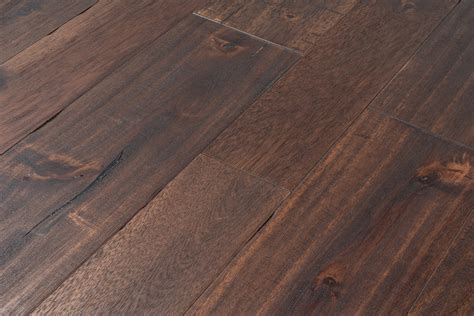 Rustic Dark Oak Laminate Flooring Flooring Guide By Cinvex