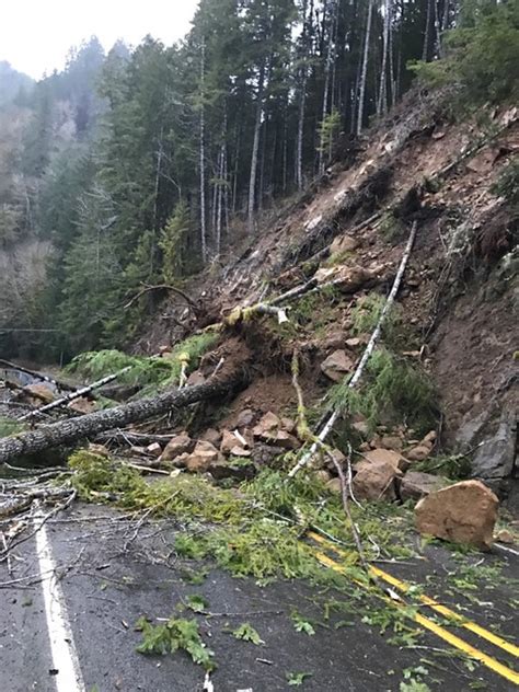 Landslide Near Triangle Lake A Landslide Closed Or 36 Thre Flickr