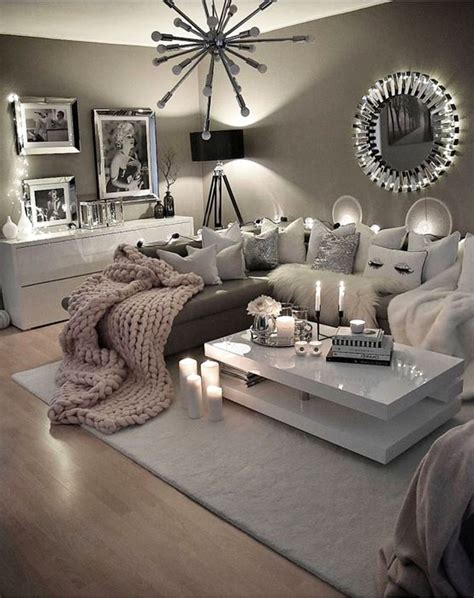 Black And White Decorating Ideas For Living Rooms ~ Black And Grey