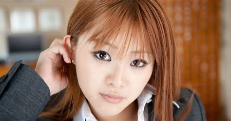 Japanese Bikini Suzuka Ishikawa Sexy Office Girl