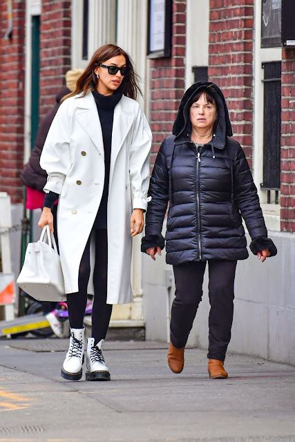 Irina Shayk Clicked Outside While Shopping With Her Mother In New York