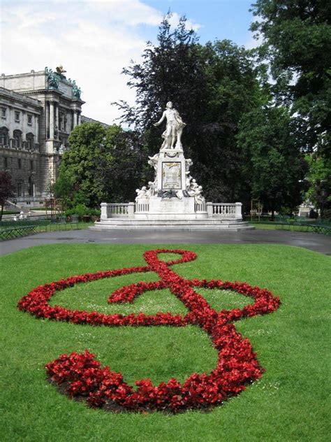 Visit Mozarts Grave Austria Vienna Vienna Austria
