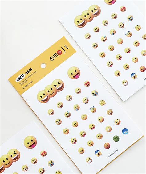 Mochithings 2pcs Emoji Sticker Set