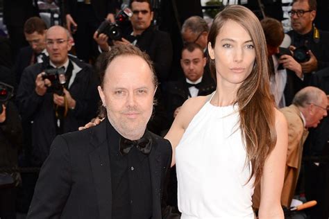 Lars Ulrich S Wife Jessica Miller Goes Topless As She Shows Off Her Fit Body