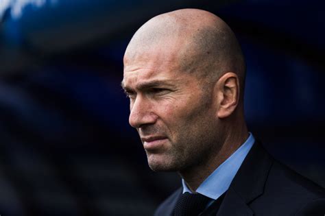This statistic shows the achievements of karriereende player zinédine zidane. Real Madrid: Siegesserie gerissen! Das sagt Zinedine Zidane