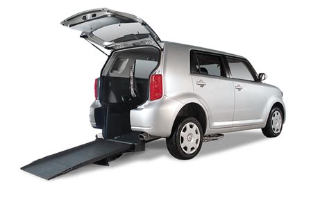 Rear Entry Wheelchair Accessible Vehicles for Sale | Freedom Motors USA | Wheelchair accessible ...