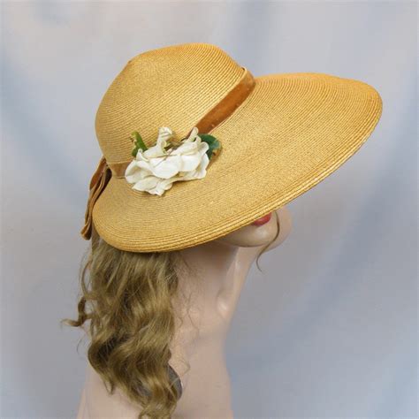 vintage 1930s 40s curled wide brim straw picture cartwheel hat with velvet flower trim sun hat
