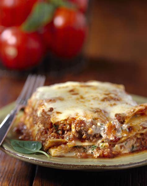 This Italian Sausage Lasagna Is Sure To Be A Hit With Your Friends And