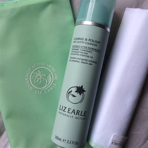 Liz Earle Cleanse And Polish Hot Cloth Cleanser — Brownbeautytalk