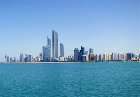 Choosing Abu Dhabi For Your Next Vacation Destination Dozen Travel