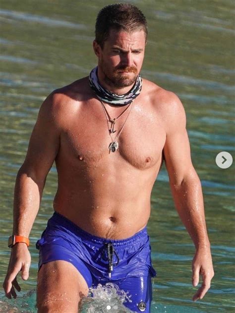 Stephen Amell Sexy Naked Male Celebrities