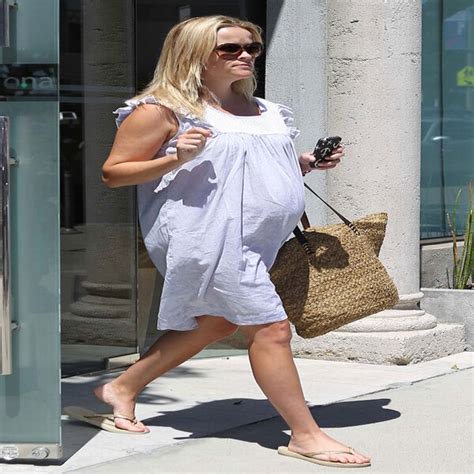 From Reese Witherspoon Her Best Pregnant Moments E News