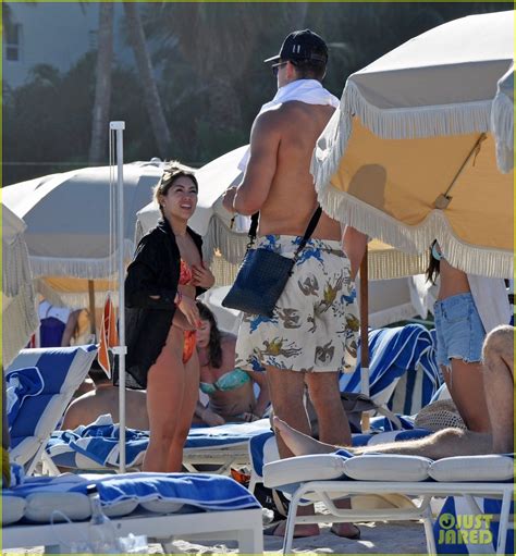 kim kardashian s ex husband kris humphries spotted going shirtless during trip to miami new