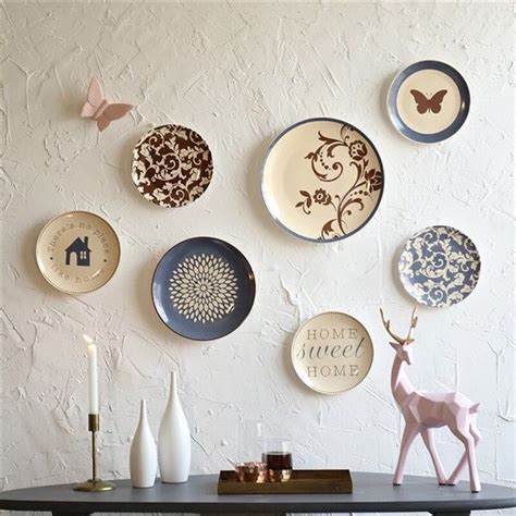 How To Hang Plates On The Wall 10 Practical Tips Plate Wall Decor