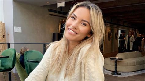Monica geuze is an actress, known for wat is dan liefde (2019), renesse (2016) and kroongetuige (2017). Dit is de reden van de break-up van Monica Geuze en Lars ...