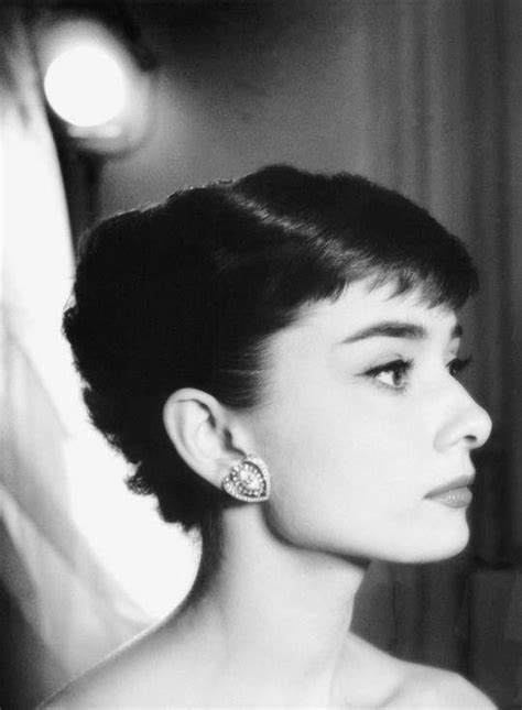 6 History In Moments Historyinmoment Twitter Audrey Hepburn