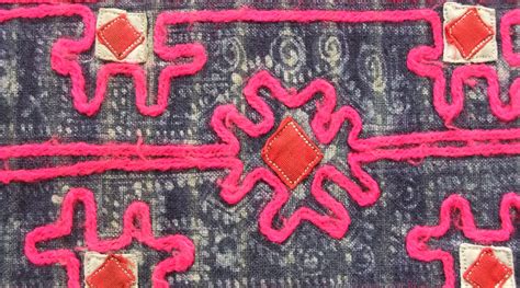 hmong-blanket-embroidery-tribal,-embroidery,-textiles