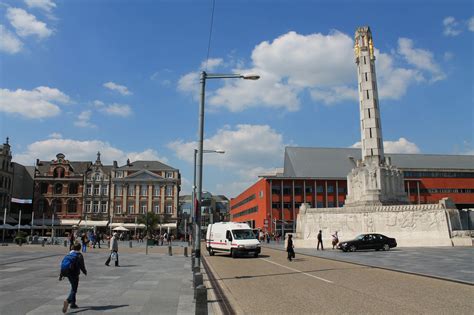 Stad Leuven Zal Martelarenplein Herinrichten