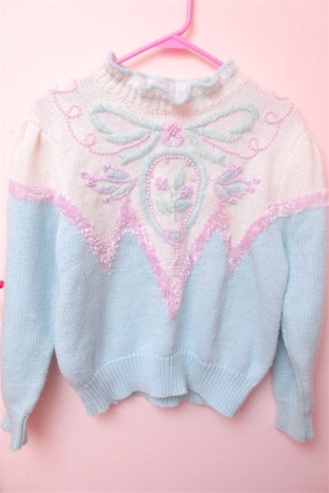 Jaclyn Smith Fairy Kei Sweater Mystery Wrapped In Enigma