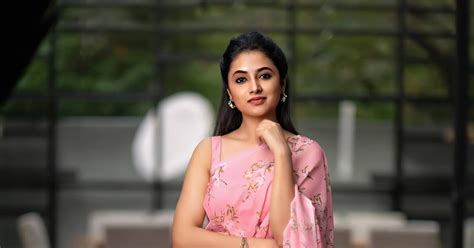 Prinyanka Mohan Looking Gorgeous In Pink Hd Stills 123hdgallery
