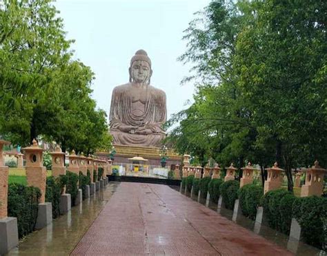 Thai Temple Bodhgaya India View Images Timing And Reviews Tripoto