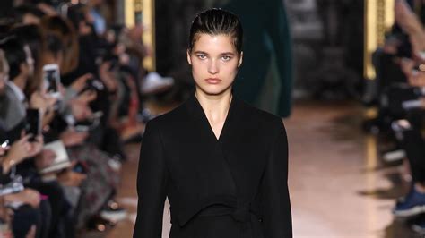 Stella Mccartney Fall 2015 Ready To Wear Fashion Show Vogue