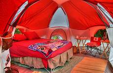 glamping tents zelt bett urlaub blow einrichten somerset coleman glamorous feldbett planen mattress redmann camper