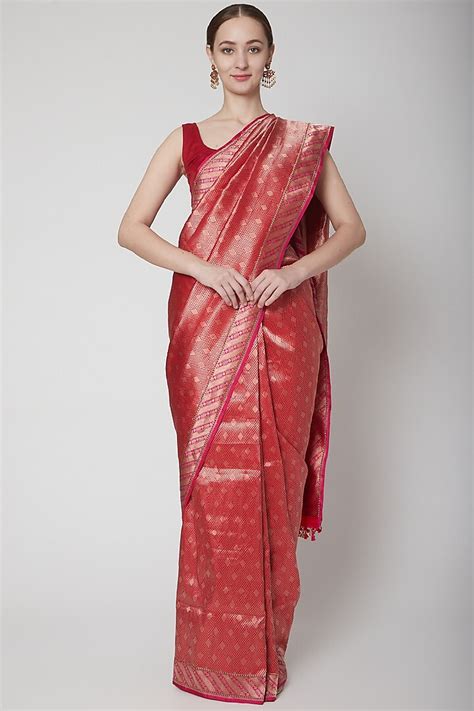 Red And Golden Zari Saree Set Design By Shanti Banaras At Pernias Pop Up