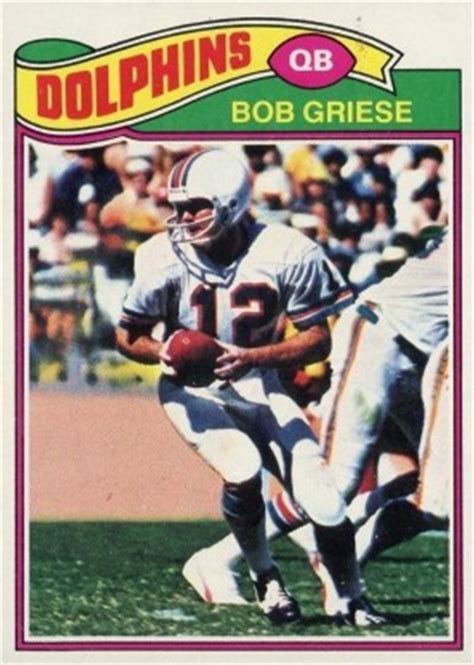 The cards fronts are basically identical to the 1976 topps baseball cards issued in the united states. 1977 Topps Bob Griese #515 Football Card Value Price Guide