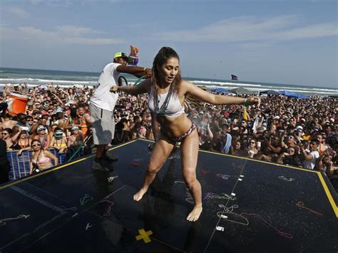 South Padre Island Spring Break Revellers Turn Resort Into ‘hedonistic