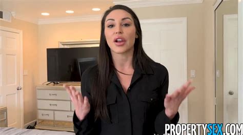 Love4Porn Com Presents PropertySex Indecisive Homebuyer Plows Kinky