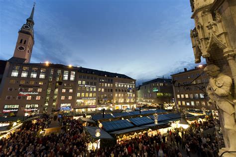 A special attraction of osnabrück's christmas market is the largest christmas music box in the world. German Christmas Markets Open for 2012 Holiday Season - DER SPIEGEL