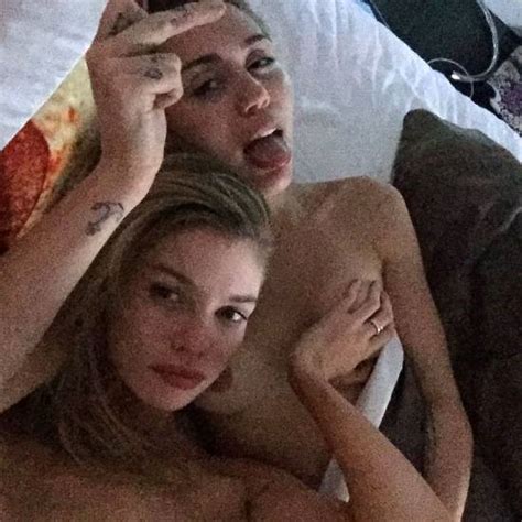 Miley Cyrus Nude Leaked Pics And Real PORN UPDATE