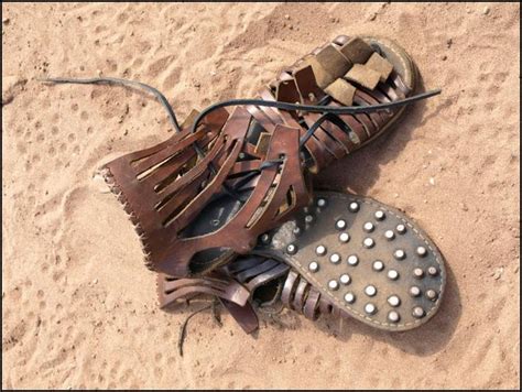תוצאת תמונה עבור ‪soldiers Shoes Artwork‬‏ Armor Of God Roman
