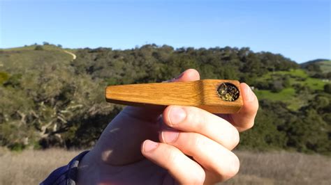 How To Clean A Wood Pipe In 4 Easy Steps Wikileaf