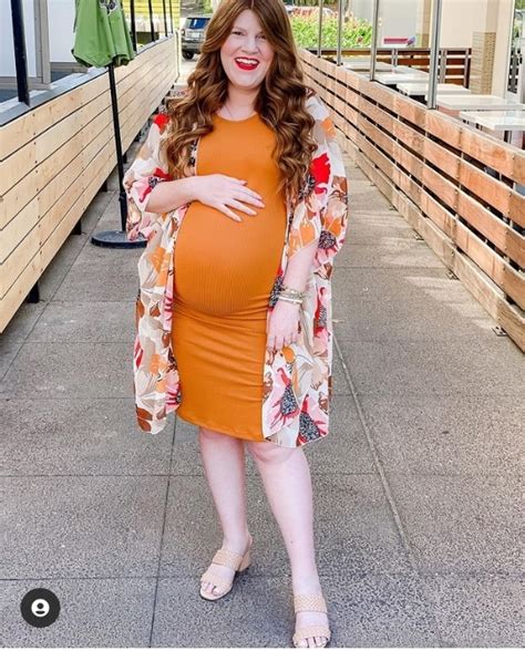 Stylish Maternity Outfits To Style The Bump The Glossychic