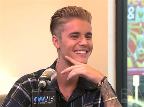 Image On Air With Ryan Seacrest 2015 Laughing Justin Bieber