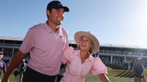 the comical way scottie scheffler s wife learned he was a star golfer