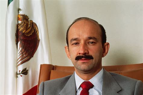 Classify Former Mexican President Carlos Salinas De Gortari
