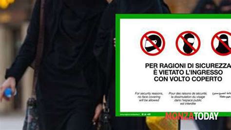 Vietato Il Burqa In Lombardia Negli Ospedali Il Cartello