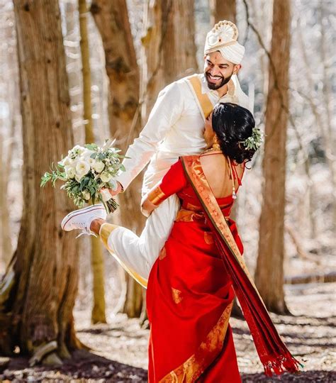 We're here to help you every step of the way as you get organized to plan the best day ever. 30+ Wedding poses and pre-wedding photography poses to check out before facing the camera on ...