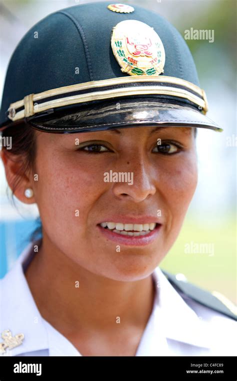 Female Peruvian Police Officer In Lima Peru Stock Photo Alamy
